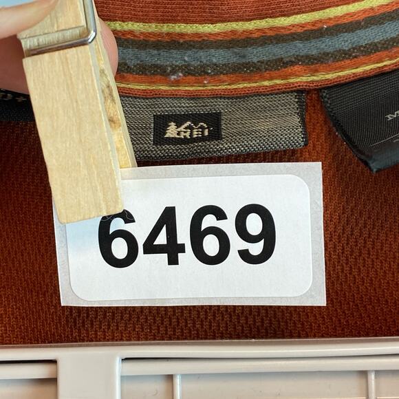 REI Orange Cotton Blend UPF 50+ Short Sleeve Outdoors Polo Shirt Size Large - Picture 11 of 11